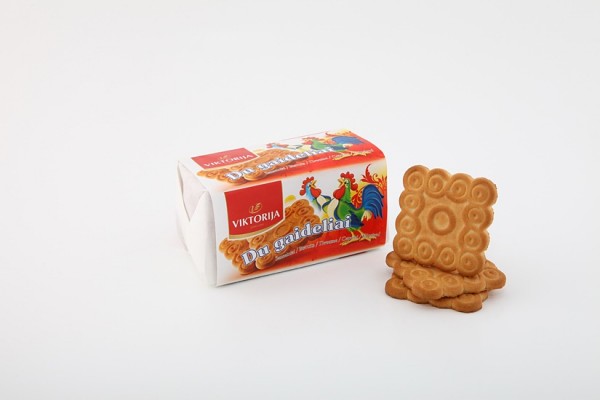 „Du gaideliai“ sugar biscuits with cardamom
