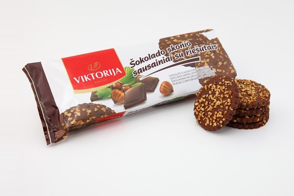 „Viktorija“ chocolate flavour cookies with nuts